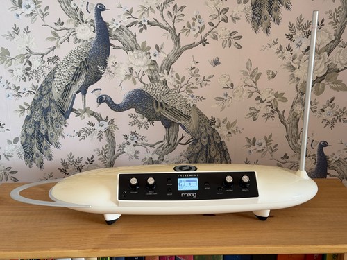 Moog theremini desktop - theremini,