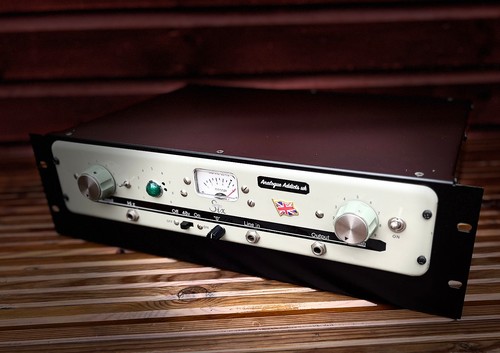 Analogue addicts valve mic - addicts, pre