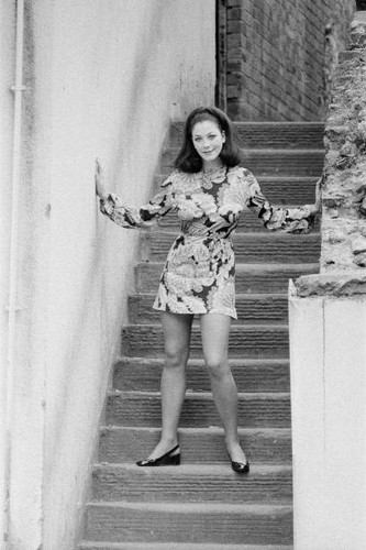Linda thorson canadian actress - linda,