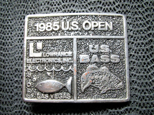 Lowrance fish finder 1985 - fish,