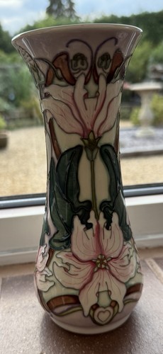 Moorcroft vase blakeney - moorcroft, in