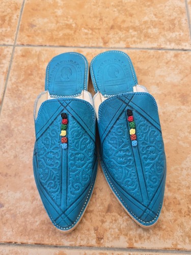 Moroccan womens leather