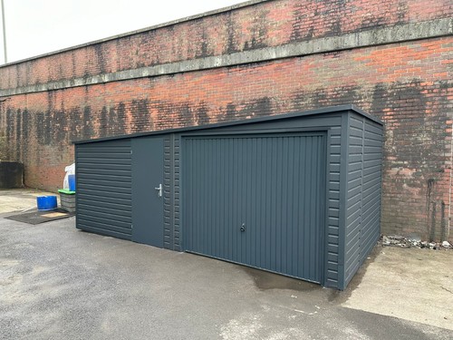 Metal building garden - building,