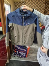 Berghaus Aq2 Boys Jacket Size