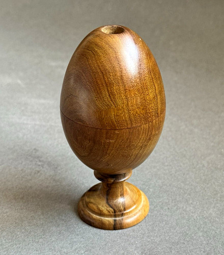 Wooden collapsible travel egg