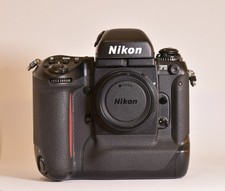 Almost MINT Nikon F5 35mm SLR