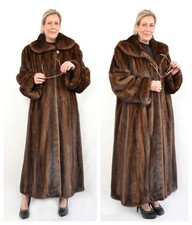 US5589 SAGA MINK FUR COAT