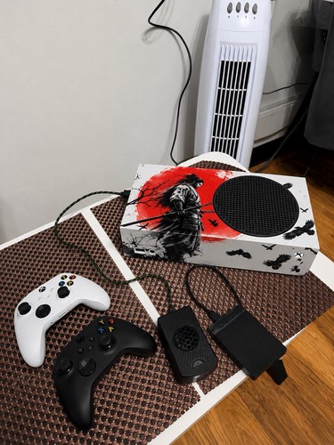 Xbox series controllers - xbox,