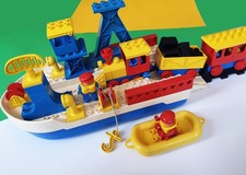 Vintage Lego Duplo TRAIN FERRY (connects to rail track)  good condition FREEPOST
