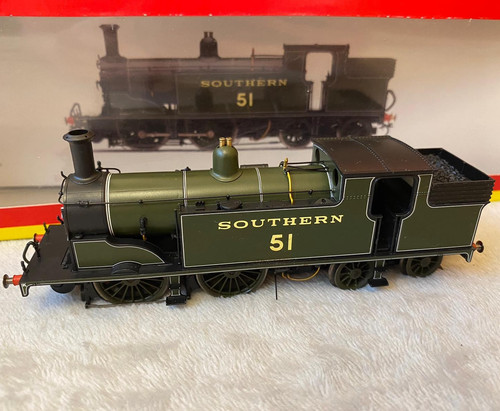 Hornby r2924 class green - class,