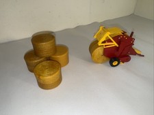 Vintage Britains Farm 9532 Vermeer Round Hay Baler Die Cast 1981 & 5 Bales 1:32