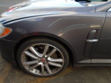 09 JAGUAR XF 3.0D NEARSIDE