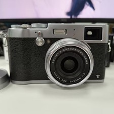 Fujifilm X100 12.3MP APS-C