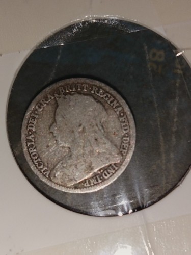 Three pence piece queen - pence,