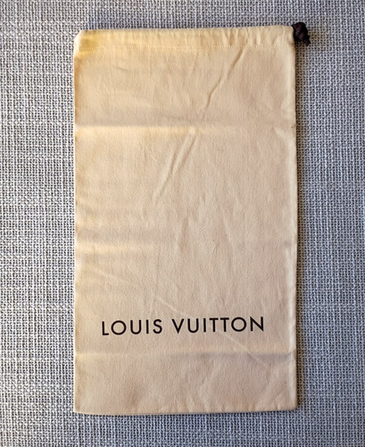 Authentic louis vuitton - louis,