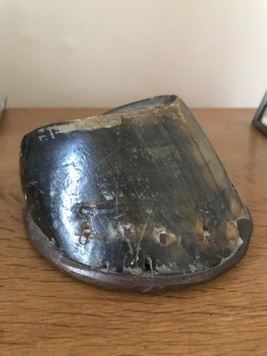 Antique horse shoe hoof - shoe,
