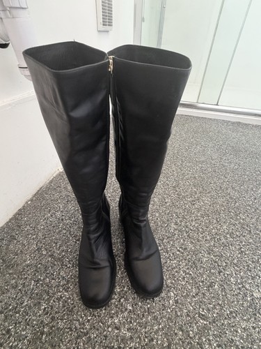 Russell bromley black - &,