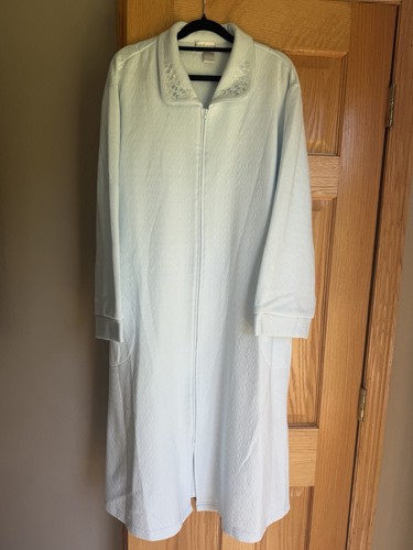 Vtg miss elaine - elaine, blue