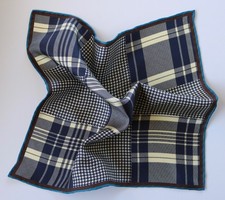 Silk pocket square