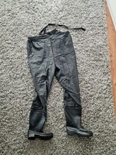 Waterproof Fishing Chest Waders Pants with Boots Rafting Wading Tackle Size 6-7