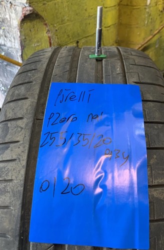 255 93y pirelli p zero - 255/35/20,