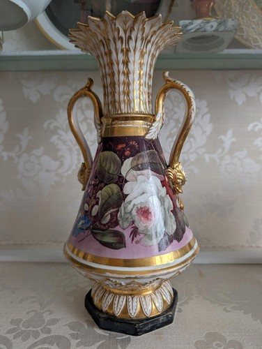 Coalport vase circa 1825