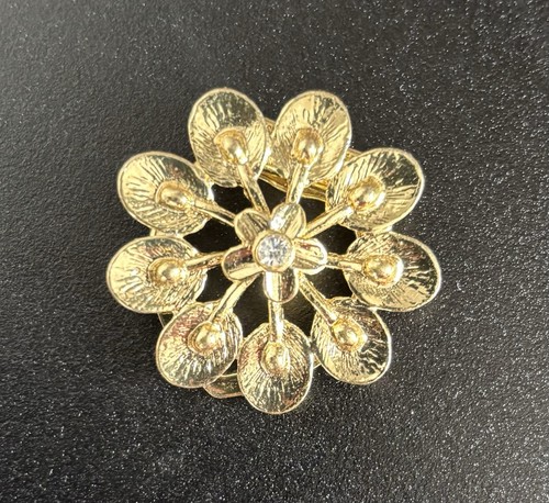 Vintage gold tone floral scarf - gold-tone,