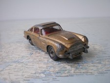 Corgi Toys 261 James Bond's Aston Martin DB5.