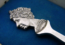 STERLING SILVER QUEEN ELIZABETH SILVER JUBILEE JAM SPOON 1977 CASED A E JONES