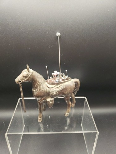 Vintage bronze metal horse - metal,