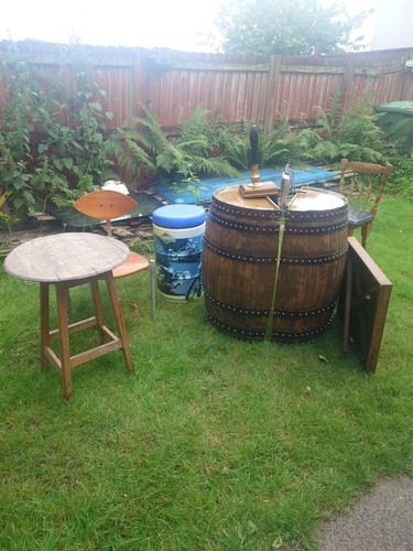 Barrel bar halves - halves, beer