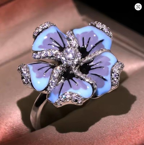 Exquisite floral statement - exquisite,