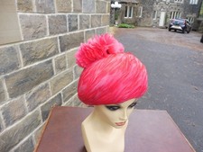 Vintage 1950's CONNOR MAID full feather stunning pink ladies hat