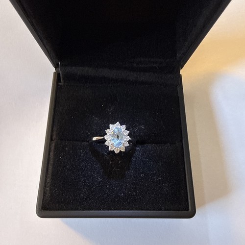 Platinum oval aquamarine and - aquamarine,