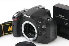 【EXC++】Nikon D5200 Body 24.1MP DSLR Camera From Japan M5126-3U5A