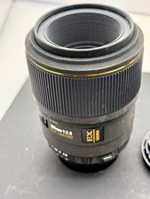 Sigma AF 105mm f/2.8 DG EX