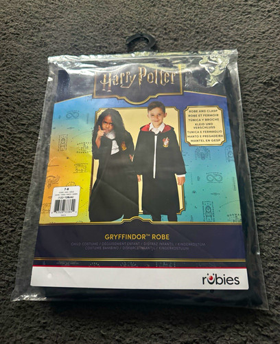 Harry potter gryffindor - harry, robe