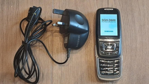 Samsung sgh d600 - samsung, black