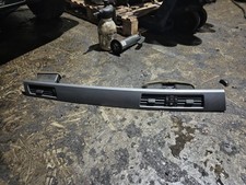 2004 - 2008 BMW 5 SERIES E60 DASHBOARD TRIM WITH AIR VENTS 52850610 