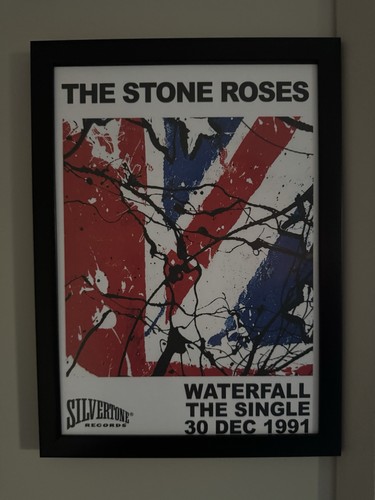 Stone roses waterfall wall - roses, a4