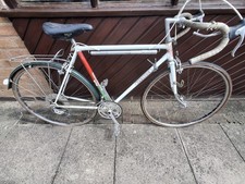 Vintage carlton international road bike