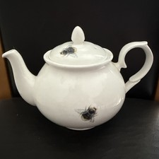 Bee Pattern Teapot  Milton Fine Bone China Staffordshire Brand New Xmas Gift