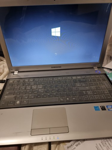 Samsung laptop rv520 - laptop,