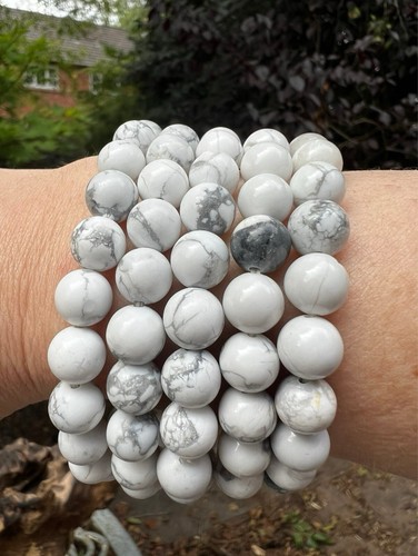 Large howlite crystal - howlite,
