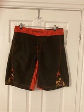 Clinch Gear MMA Men’s Black, Red & Print Shorts (Approx: L/XL)