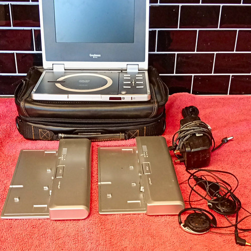 Goodmans xpro portable dvd - xpro,