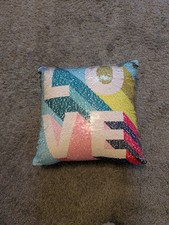 MARKS AND SPENCER SEQUIN "LOVE" CUSHION. 100% POLYESTER. 30 X 30 CM. NEW.