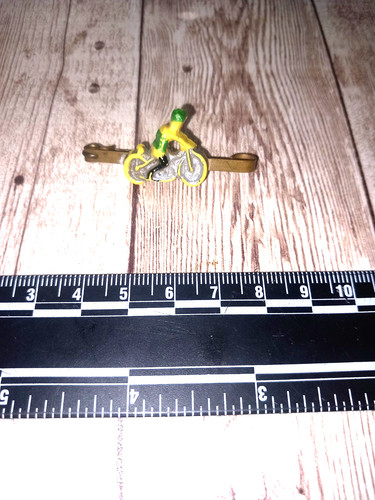 Rare speedway badge plastic - ,