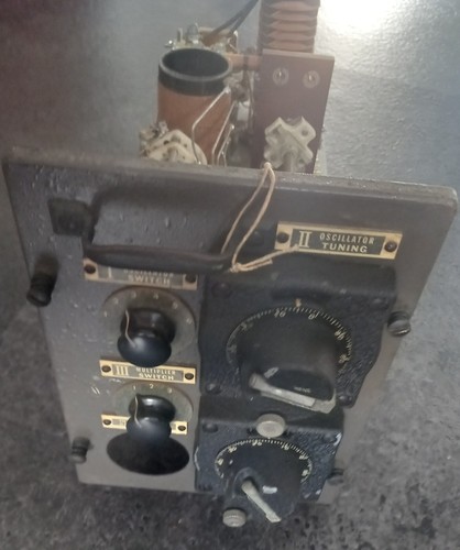 Vintage valve radio base - valve, with