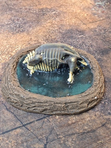 Tar pit bog - /, animal